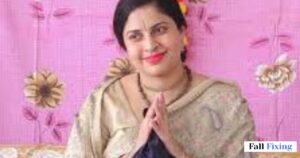 Renuka Goswami: Biography, Spiritual Journey & Education Who is Smt. Renuka Pundrik Goswami Maharaj?